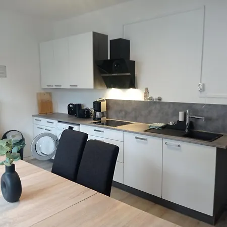 Apartmán Work And Meinezhagen 5 Schlafzimmer 10 Betten, 2 Badezimmer,150 Qm Meinerzhagen