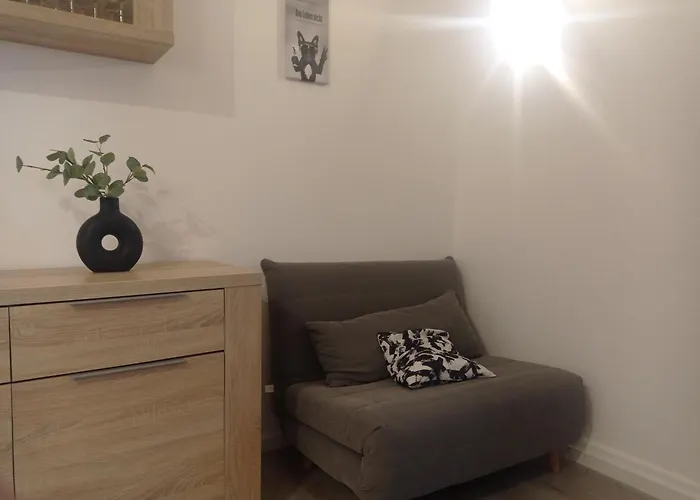 Work And Meinezhagen 5 Schlafzimmer 10 Betten, 2 Badezimmer,150 Qm Meinerzhagen