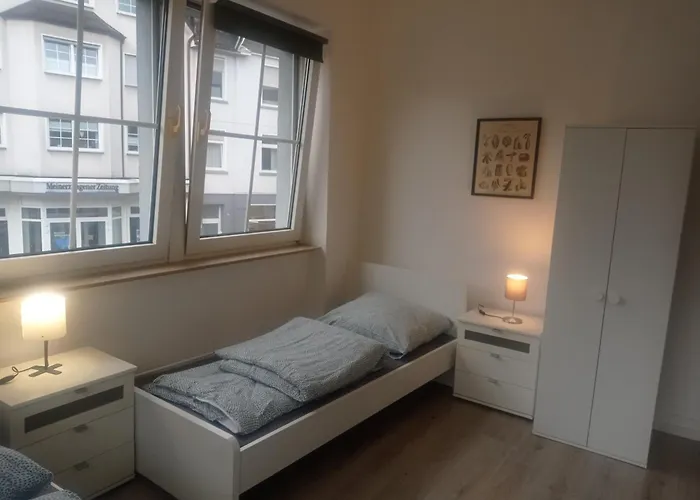 Work And Meinezhagen 5 Schlafzimmer 10 Betten, 2 Badezimmer,150 Qm